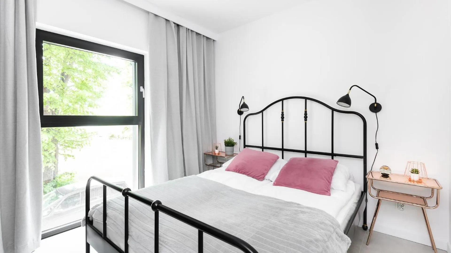 Flatbook - City Center Apartments Rezydencja Wintera Gdansk 0*,